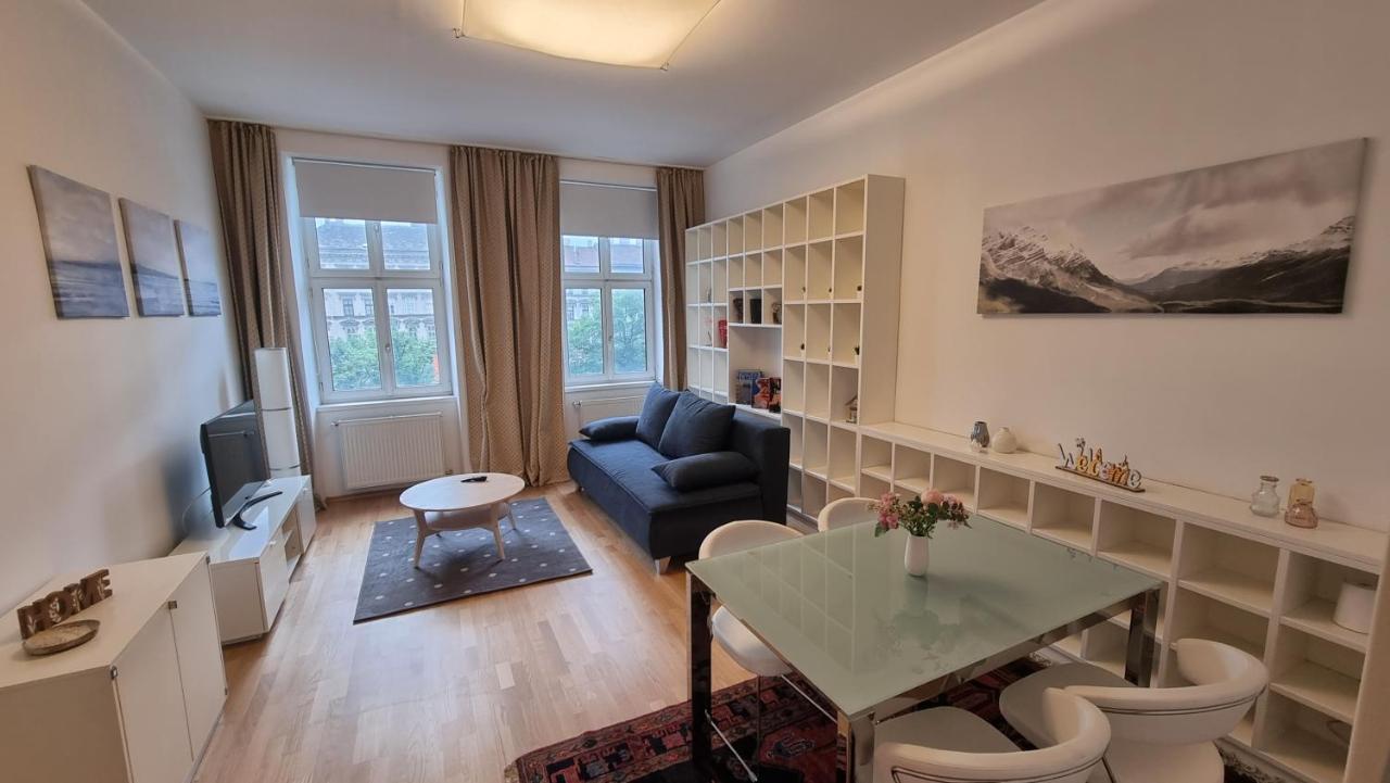 Sunny Apartment Next To Metro 1Br Відень Екстер'єр фото