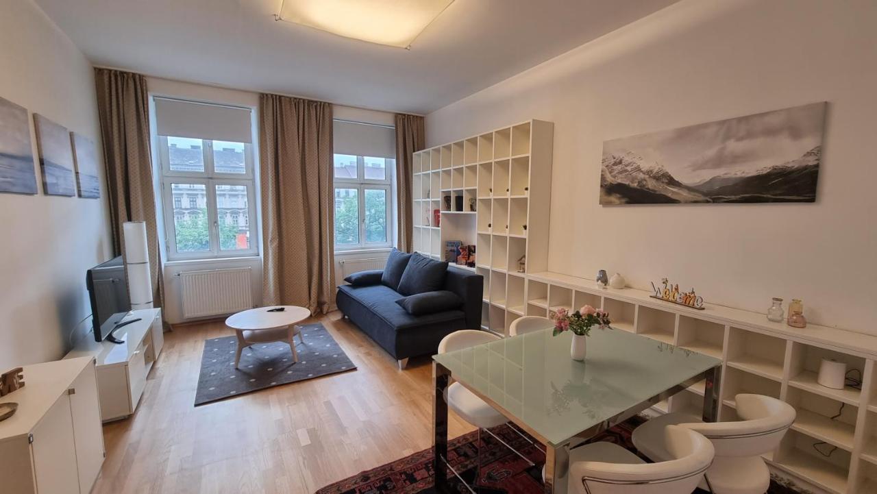 Sunny Apartment Next To Metro 1Br Відень Екстер'єр фото