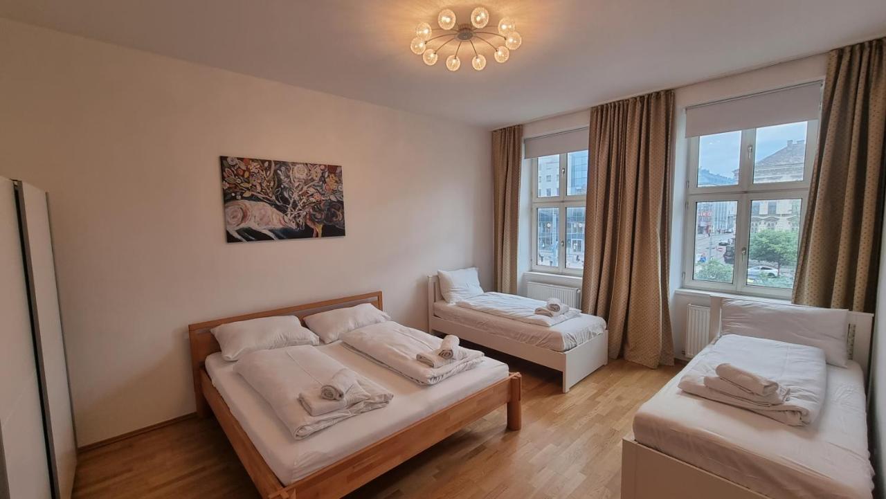 Sunny Apartment Next To Metro 1Br Відень Екстер'єр фото